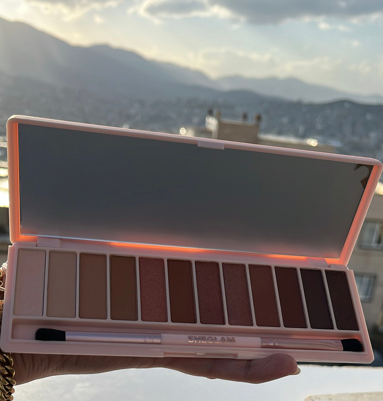 پالت سایه شیگلم ۱۲ تایی رنگ برگندی Sheglam Burgundy Eyeshadow